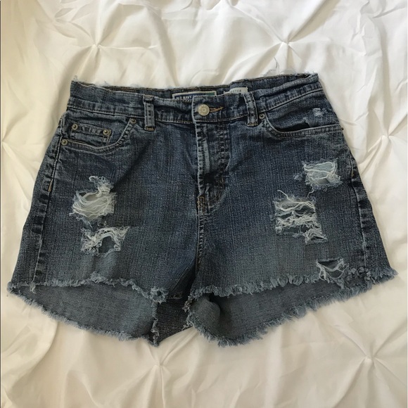 Old Navy distressed shorts - Picture 2 of 5